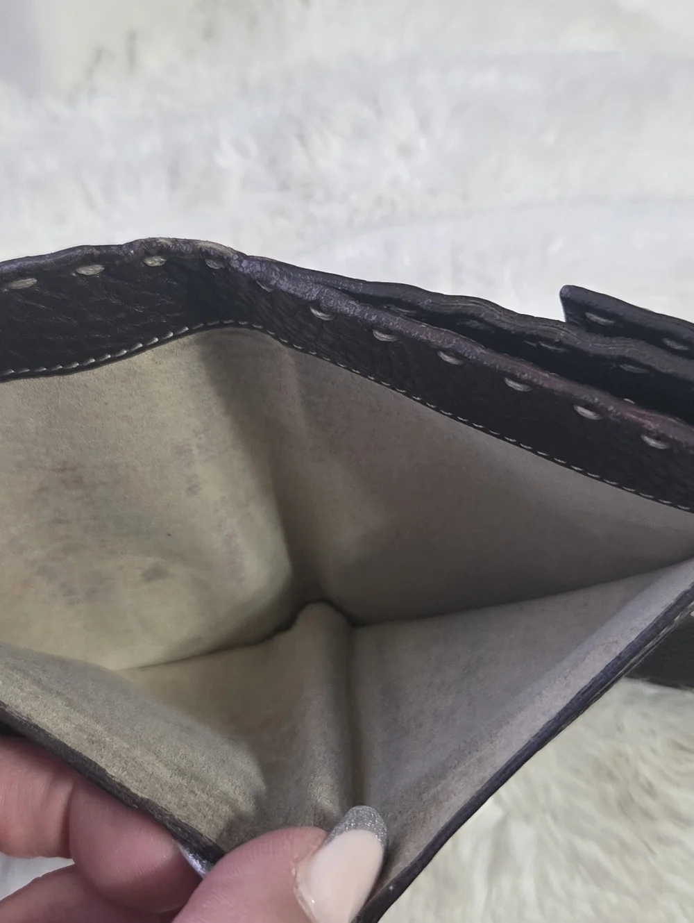 FENDI Dark Brown Selleria Grained Leather Bifold Wallet Saddle Stitch Vtg - Picture 15 of 16